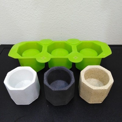 SILICONE MOULD - 3 MINI POTS